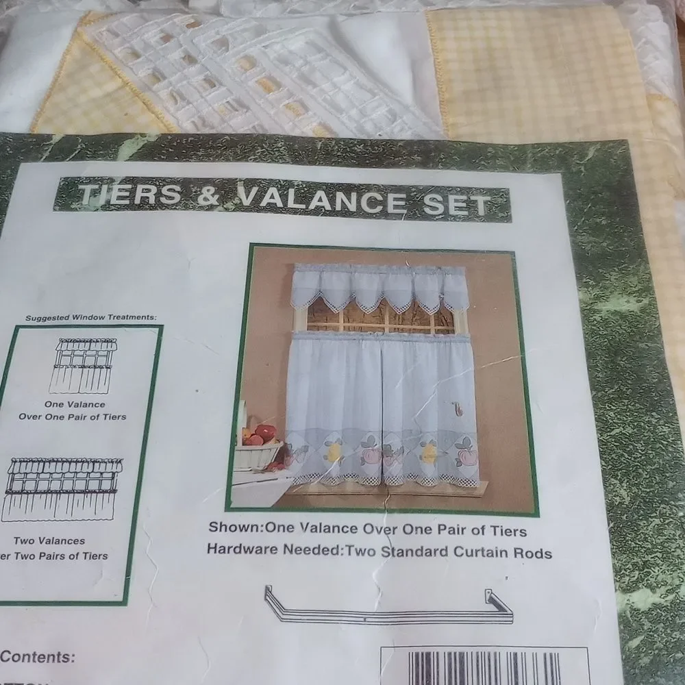 Tier & Valance Set Sally Yellow Fits Window Up To 40